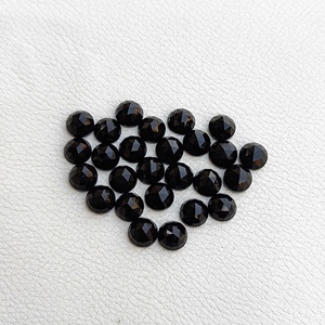 Vente en gros de cabochon en onyx noir de 8mm de qualité AAA taille rose calibrée pierre précieuse de luxe naturelle dernière collection exclusive en vrac - Product Image 3