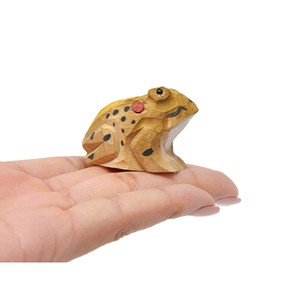 Figurine de grenouille en teck artisanal charmante - Vente en gros depuis l'Inde - Product Image 1