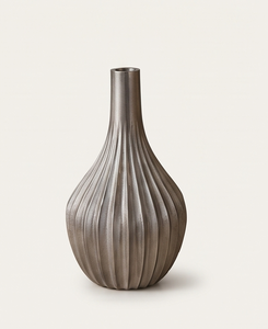Jarrón Metálico Plateado Contemporáneo con Diseño Único de Rayas Verticales, Maceta Abombada para Decoración de Interiores de Sala de Estar, Suministro al por Mayor - Product Image 2
