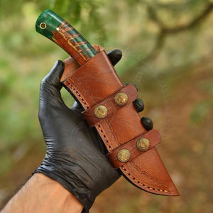 Cuchillo Plegable de Acero de Damasco Hecho a Mano para Camping, Mango de Piña, Borde Serrado, Punta Caída, 10 Pulgadas, Diseños de Grado Industrial OEM - Product Image 4