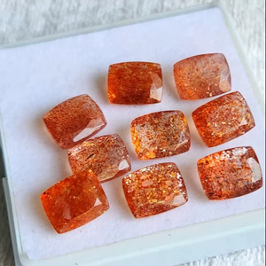 Pierres précieuses naturelles de sunstone de qualité supérieure AAA+, forme coussin 6x8 à 10x12 mm, pierres précieuses naturelles de sunstone, pierres précieuses en vrac, pour la fabrication de bijoux. - Product Image 1
