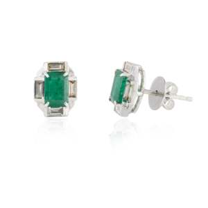 18K White Gold Baguette Cut Diamond Halo <b>Emerald</b> <b>Stud</b> Earrings - Product Image 5
