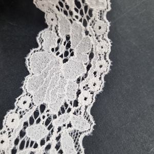 Dentelle extensible florale légère avec bord festonné en nylon et élasthanne de 4 cm pour lingerie et garniture décorative - Product Image 4