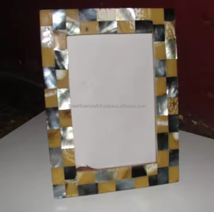 Marco de Fotos Pintado a Mano 100% Artesanal, Único, de Nácar, Ecológico, Tamaño Personalizado para Uso en el Hogar, Hotel o Restaurante - Product Image 5