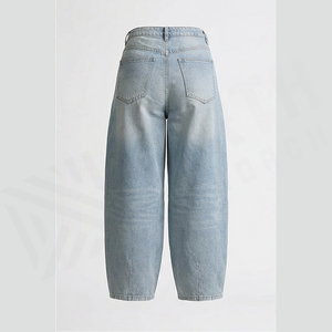 Jean en denim délavé taille haute coupe large pour homme – Style décontracté en coton pour le printemps - Product Image 2