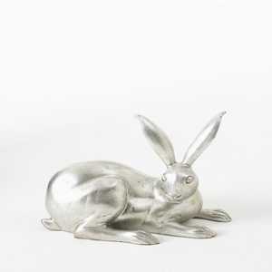 Sculpture de lapin en aluminium coulé, élégante statue d'animal en métal, lapin assis, accent décoratif pour les intérieurs modernes. - Product Image 5