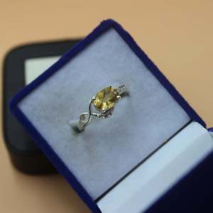 Bague en citrine faite à la main en argent sterling 925 avec accents de zirconium cubique, bague en pierres précieuses, cadeau pour elle - Product Image 4