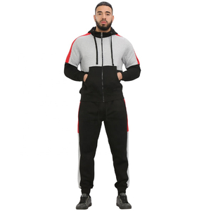 Vêtements de sport pour hommes en gros : Survêtements avec logos personnalisés, pantalons de survêtement et sweats à capuche tendance – Tenues de sport 100 % coton imperméables - Product Image 1