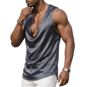 Camiseta sin mangas de satén para hombre, estilo muscle, con escote pronunciado, de lujo, drapeada, estilo streetwear, precio mayorista, personalizada, OEM - Product Image 6