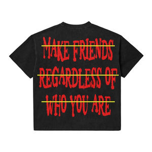 Shorts de sport déchirés effet délavé personnalisés et ensemble complet de survêtements d'été pour hommes, style ample, avec t-shirt imprimé DTG - Product Image 3