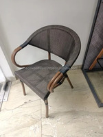 Chaise de salle à manger moderne noire en métal avec coussin, idéale pour la maison, le bureau, le bar et les restaurants – Offre Spéciale