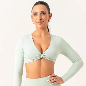 2026 New Arrival Custom Seamless <b>Long</b> <b>Sleeve</b> <b>Gym</b> Crop <b>Top</b> Breathable Fitness Workout Athletic Shirt Activewear Wholesale - Product Image 5