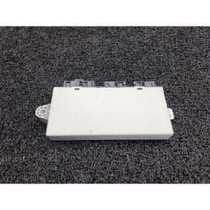ECU และโมดูลคอมพิวเตอร์มือสองสำหรับรถยนต์ซีรีส์ 7 รุ่น 61359359011901 - Product Image 4