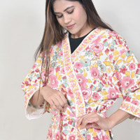 Robe de nuit kimono pour femme en tissu gaufré de coton à imprimé floral 300g, col en V, manches trois-quarts, ceinture à nouer, longueur intégrale