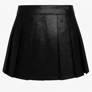 Kilt utilitaire en cuir véritable pour homme, noir, avec poche cargo et chaîne métallique, streetwear gothique fait main - Product Image 2