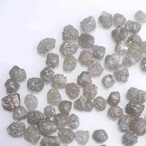 คอลเลกชันเพชรธรรมชาติสีขาวบริลเลียนท์สุดหรู สำหรับผู้ซื้อเครื่องประดับระดับไฮเอนด์ ความใส 99% และคุณภาพระดับพรีเมียม - Product Image 4