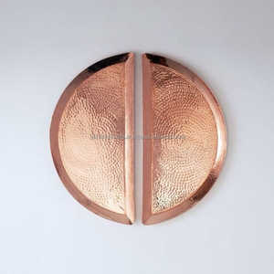 Plateau carré en cuivre martelé pour bougies pilier avec bord large et plat – Assiette décorative artisanale pour l'hôtellerie - Product Image 5