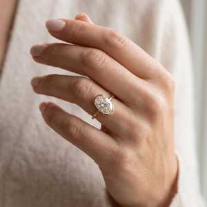 แหวนเพชรทรงรี 3.00 กะรัต แบบยูนิเซ็กซ์ ทองคำแท้ 14K เพชรเพาะเลี้ยงในห้องปฏิบัติการ ของขวัญเซอร์ไพรส์สำหรับงานแต่งงาน ของขวัญสำหรับแฟนสาว - Product Image 3