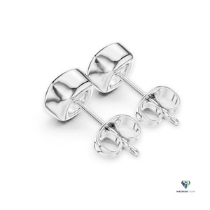 Ensemble pendentif et boucles d'oreilles en or blanc 2,50 carats avec diamants de laboratoire taille coussin, sertis en or massif 14 carats - Product Image 3