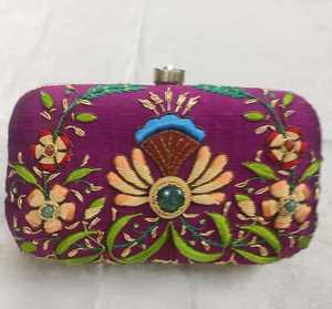 Floral Embellished Metal Frame Clutch <b>Bag</b> Women’s Fashion Evening Handbag Patchwork Party Purse - Product Image 3
