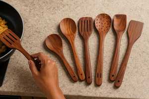 Juego de Cucharas de Madera de Sheesham Hechas a Mano, 7 Piezas, Utensilios de Cocina Ecológicos |   No tóxico |   Hecho a Mano por Artesanos |   Oferta por Tiempo Limitado - Product Image 3