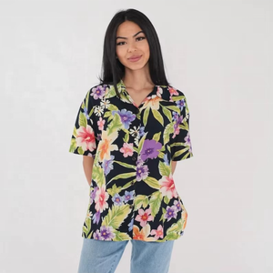 Chemise à fleurs tropicales, chemisier hawaïen à boutons, grande taille, haut à manches courtes d'automne, style rétro vintage, mode hawaïenne - Product Image 1