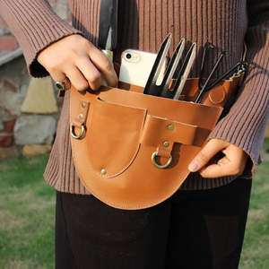 Porte-outils de jardin en cuir marron, ceinture de ceinture pour organiser les outils, porte-outils pour le jardinage et l'entretien des pelouses - Product Image 4