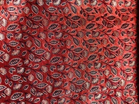 Tissu brodé multicolore