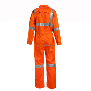 Ropa de Trabajo Resistente al Fuego con Nuevo Diseño Cómodo y Reflectante - Product Image 5