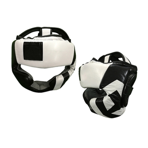 Protector de Cabeza para Boxeo con Tecnología de Amortiguación Avanzada, Ajuste Seguro y Estable, Cobertura Reforzada para los Oídos, Transpirable - Product Image 3