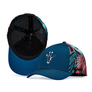 Gorra de Golf Personalizada de 6 Paneles, Gorra Trucker Perforada con Estampado, Gorra de Béisbol Impermeable de Alto Rendimiento con Logotipo de Goma - Product Image 4