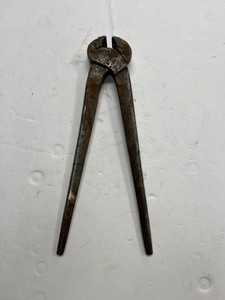 อุปกรณ์ดูแลม้าคุณภาพสูง เครื่องมือกรูมมิ่ง คีมตัดกีบม้า พร้อมหัวคีมแบบกำหนดเอง ใช้งานง่าย ควบคุมได้ดี - Product Image 3