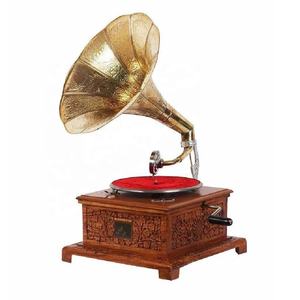 Gramófono de base de madera cuadrado de alta calidad con cuerno de latón Gramófono antiguo hecho a mano Gramófono en precio al por mayor - Product Image 2