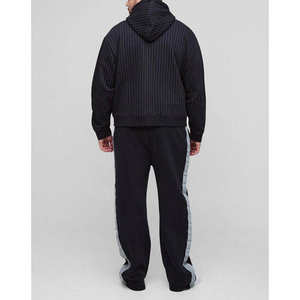 Pantalon de survêtement évasé pour homme, design unique, coutures robustes, facile à porter, streetwear moderne, confortable, pour la détente, voyage et décontracté, en polaire à séchage rapide - Product Image 3