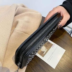 Cartera de mano gótica de gran capacidad para mujer con cadena de calavera, monedero largo con tachuelas punk en relieve y tarjetero - Product Image 4