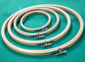 Venta Directa de Fábrica: Aro Redondo de Madera con Bordado de Vetas para Manualidades y Costura - Product Image 3