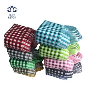 BOLSA DE PLÁSTICO TEJIDA A MANO, RESISTENTE Y VIBRANTE, LIGERA Y DURADERA, IDEAL PARA ATUENDOS DE VERANO Y SALIDAS CASUALES - Product Image 1