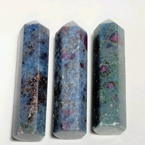 Venta al por mayor de rubí natural en punta de cristal de kyanita, piedra pulida en forma de torre, decoración de joyería. - Product Image 1