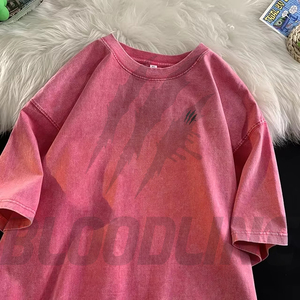เสื้อยืดผู้ชายทรงปกติ สีแดงเลือดหมู แขนสั้น คอวี ผ้าฟลีซถัก 100% ผ้าฝ้ายเนื้อเรียบ แห้งเร็ว น้ำหนัก 220 กรัม - Product Image 2
