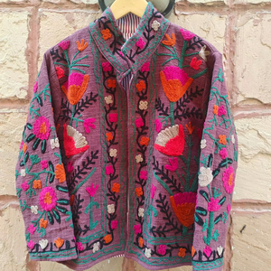 Veste en velours brodée à prix d'usine, style sarong, faite à la main, vêtements bohèmes spirituels pour femmes - Product Image 1