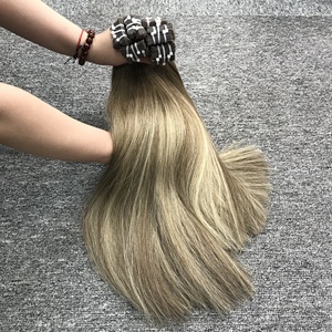 Extensions de cheveux Remy Raw Natural Straight Blonde Piano Tape-In Frontal et Bundle de VQ Company du Vietnam - Product Image 3