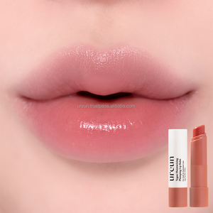 Baume à lèvres hydratant et repulpant végétalien Ureun – Soin nourrissant de luxe pour des lèvres claires et fermes – Essentiel Dermacare Premium - Product Image 3