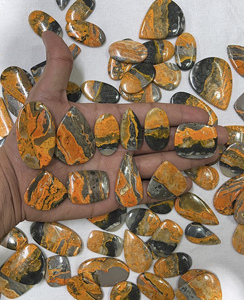 Radha Arts – Cabochons en Jaspe Abeille Naturel en Gros, Pierres Précieuses Libres de Haute Qualité 20-35mm pour la Fabrication de Bijoux, Prix de Gros - Product Image 4