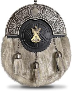 Thistle Rose Enterprises Sporran écossais en cuir noir avec cantle en métal antique et motif St. Andrew sur le devant, accessoire musical des Highlands - Product Image 1