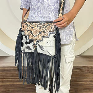 Sac bandoulière multifonctionnel personnalisé en cuir de vachette véritable, design de luxe, fait main, avec franges, style western - Product Image 4