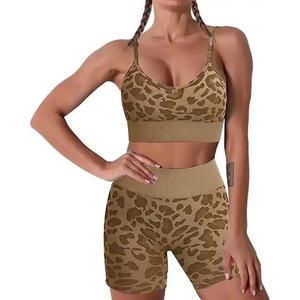 Ensemble de yoga pour femmes de qualité supérieure, dernier design, solide, respirant, sur mesure, taille plus - Product Image 1