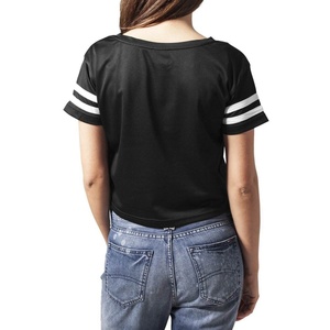 เสื้อฟุตบอลชายแบบปรับแต่งได้ เสื้อครอปท็อป ชื่อทีม หมายเลข โลโก้ (ด้านหน้า) ผ้าตาข่ายถัก คอวี แขนสั้น 100% - Product Image 3