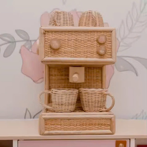 Machine à café jouet pour enfants en rotin naturel, jouet de cuisine, jouet de marché. - Product Image 3