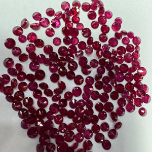 Pierres précieuses naturelles à facettes de rubis d'Inde 3-3.5 MM Pierres lâches - Product Image 1
