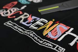 T-shirt Premium Hipster Hip-Hop pour Homme - T-shirt Classique Rétro Imprimé Stylé en Coton Biologique 100% Tissu Peigné Personnalisable - Product Image 3